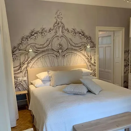 White Flat By Grazrentals With Cool Location & Free Parking Lejlighed *