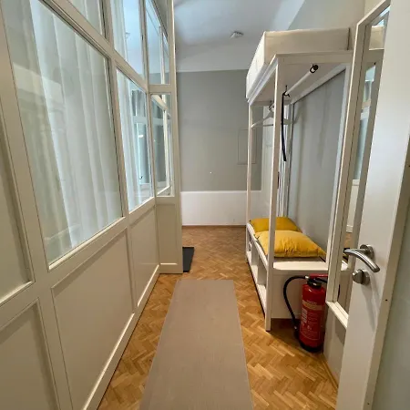 White Flat By Grazrentals With Cool Location & Free Parking Lejlighed Graz