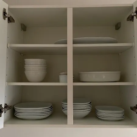 White Flat By Grazrentals With Cool Location & Free Parking Lejlighed