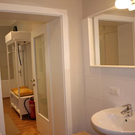 Lejlighed White Flat By Grazrentals With Cool Location & Free Parking *