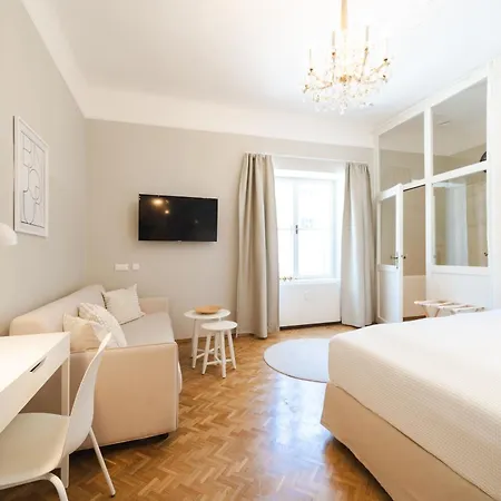 White Flat By Grazrentals Architect Designed & Stylish & Free Parking * غراتس