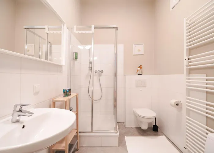 Διαμέρισμα White Flat By Grazrentals Architect Designed & Stylish & Free Parking Γκρατς