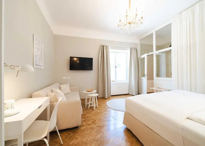 Διαμέρισμα White Flat By Grazrentals Architect Designed & Stylish & Free Parking